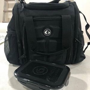 Six pack fitness innovator mini meal prep bag